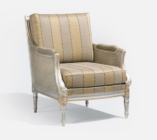 Bergère de style Louis XVI cannée