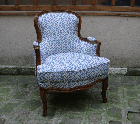 Bergère Louis XV moulurée