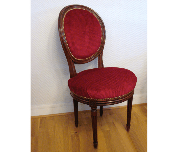 Chaise médaillon de style Louis XVI, assise ronde