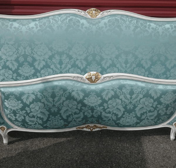 Lit Louis XV demi corbeille avec tissu