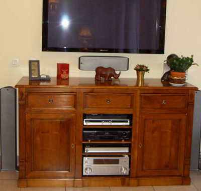 Meuble TV chaine HI-FI en merisier, fabrication sur mesure