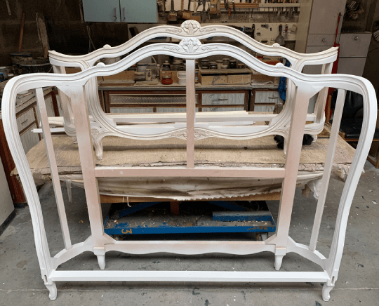 Carcasse lit corbeille de style Louis XV