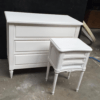 chevet-louis-xvi-sculpté-commode Chevet Louis XVI sculpté, avec commode