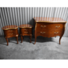 chevet-et-commode-louisxv Ensemble de chevets et commode de style Louis XV en merisier