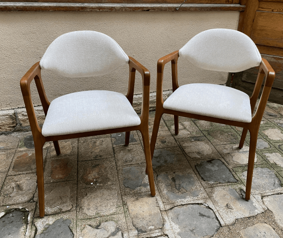 Fauteuils design en chêne et tissu