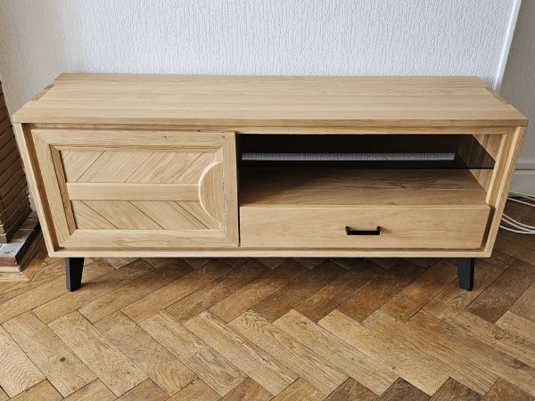 Meuble TV en chêne, référence Haussmann