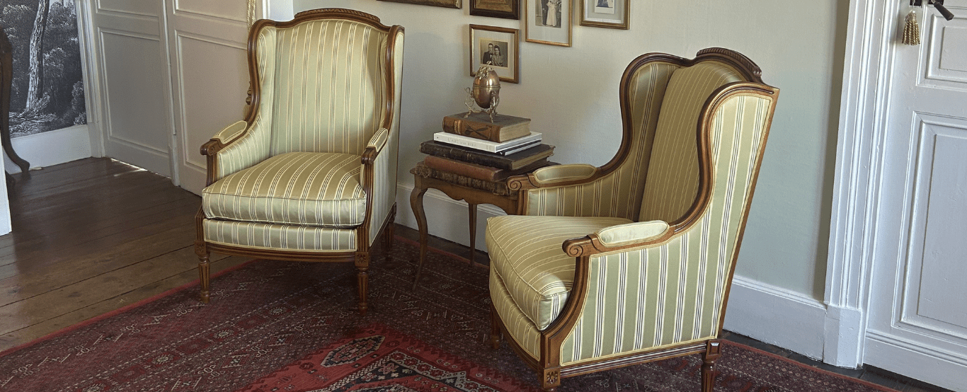 Bergères a oreilles Louis XVI_chateau chavagnac